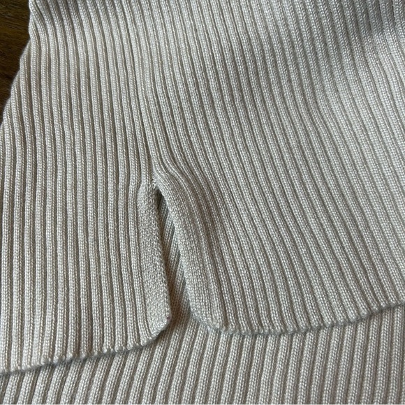 Lane Bryant NWT Ribbed Long Bell Sleeve Pullover Sweater Top - Picture 11 of 13